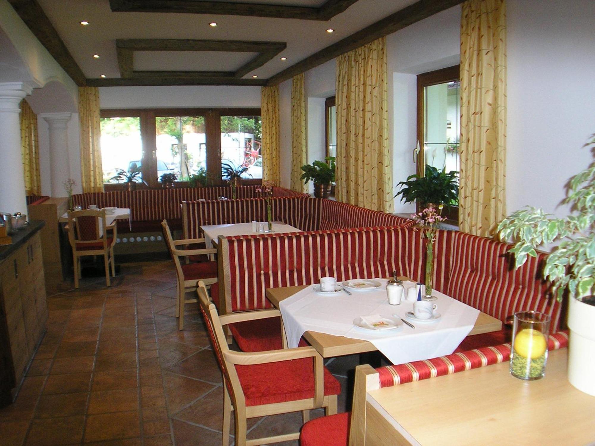Hotel-Garni Weidacherhof Лойташ Екстер'єр фото