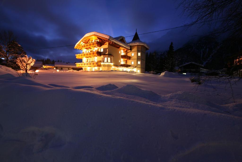 Hotel-Garni Weidacherhof Лойташ Екстер'єр фото
